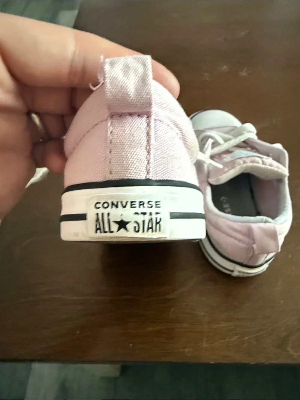Converse Kids Low-Top Sneakers in Light Pink and White